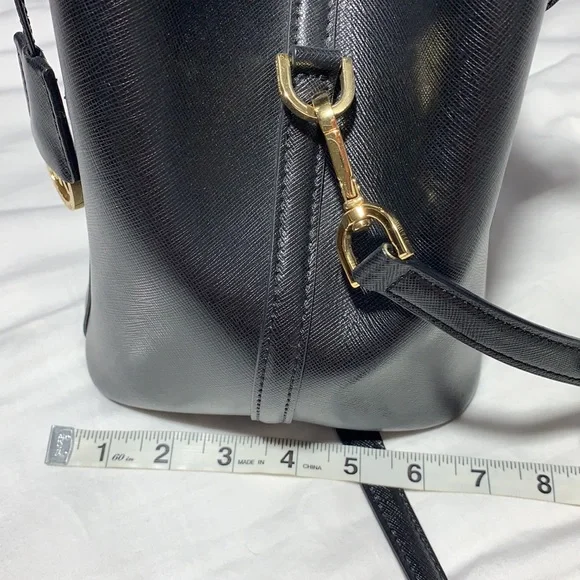 Michael Kors Black Leather Tote Bag - Picture 9 of 10